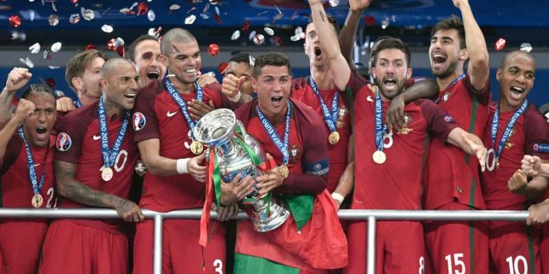 Những điều đáng nhớ nhất Euro 2016 – Huyền thoại Ronaldo