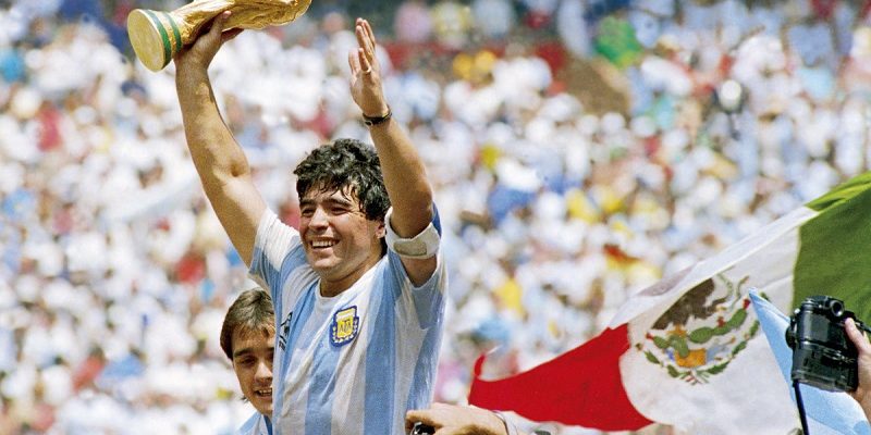Câu chuyện về Diego Maradona – Huyền thoại bóng đá thế giới