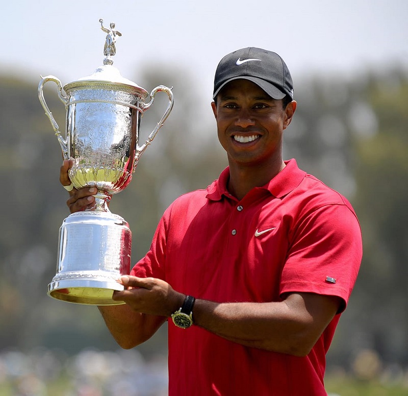 Tiger Woods – Huyền thoại sống của làng golf thế giới
