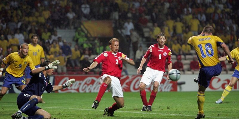 Điểm danh 5 trận đấu EURO vào thập niên 90 đáng nhớ