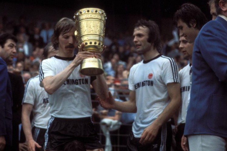 Top 10 đội bóng xuất sắc vô địch cúp DFB-Pokal nhiều nhất